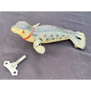 Rare Early 1900's Lehmann Tin Wind-up Toy Seal Works! TO7